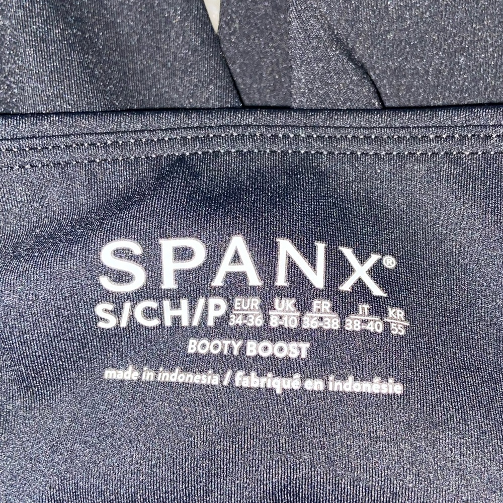 SPANX Midnight Black High-Waist Leggings - Picture 9 of 12